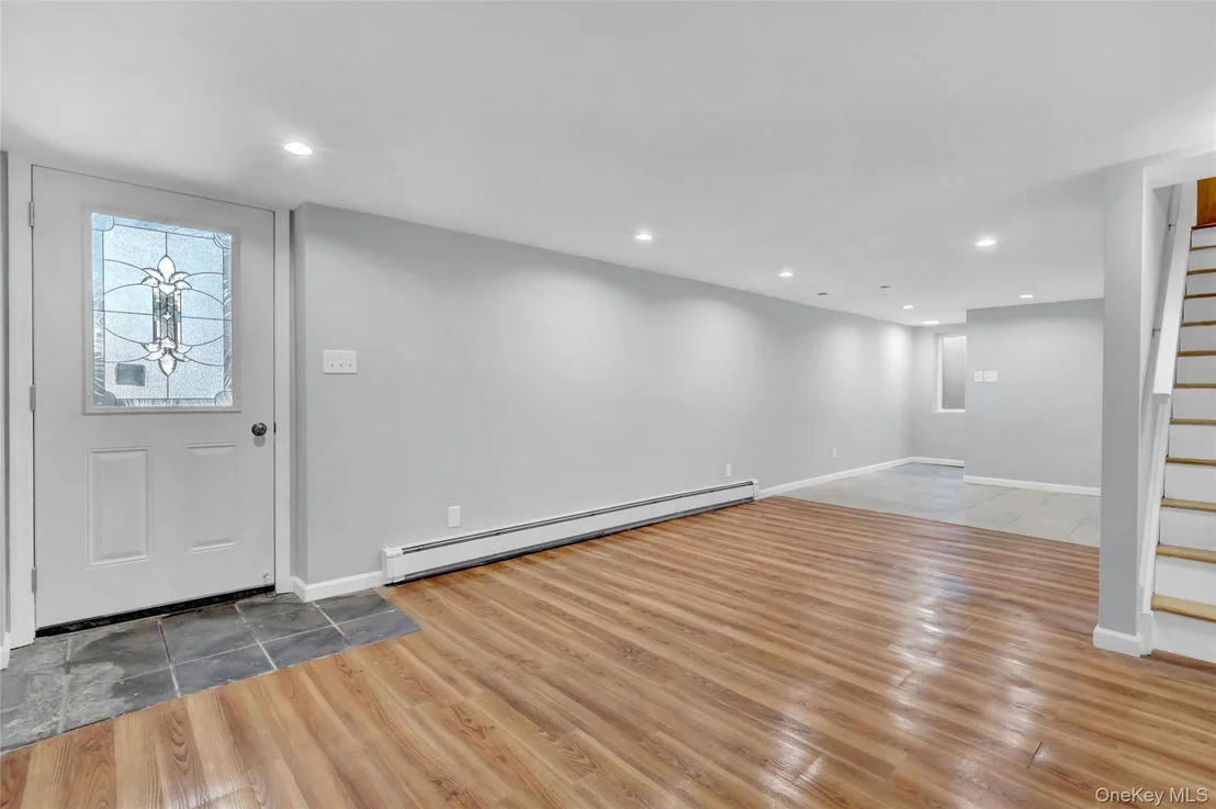 Photo of 339 Barton Avenue