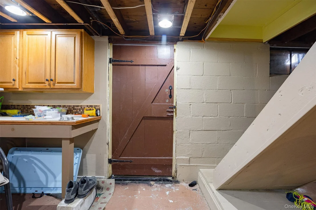 Photo of 14 Van Wert Place