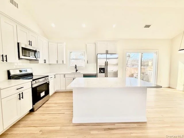 Photo of 10 Amarr Drive