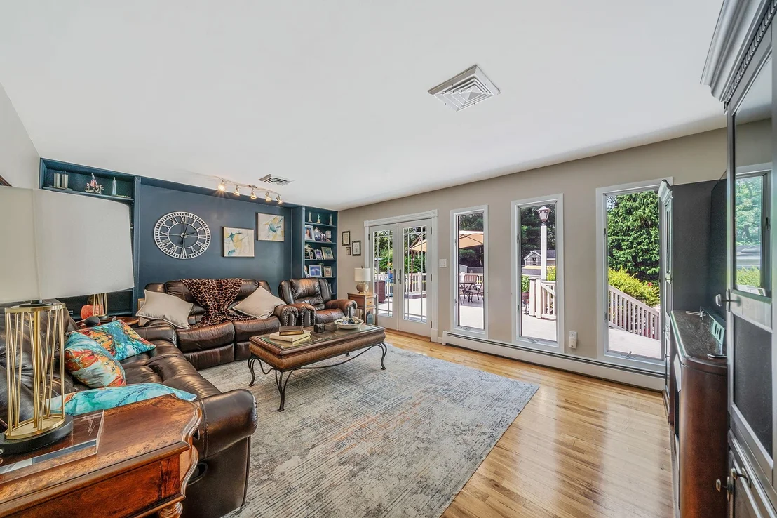 Photo of 59 Lindron Avenue