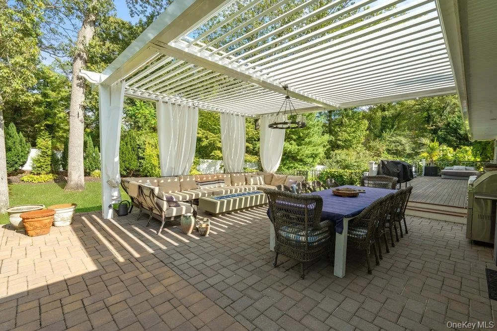 Photo of 63 Ridge Drive