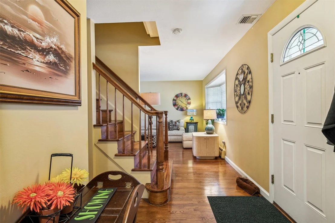 Photo of 19 Sandra Drive