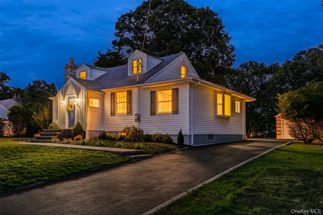 Photo of 23 Hillcrest Drive