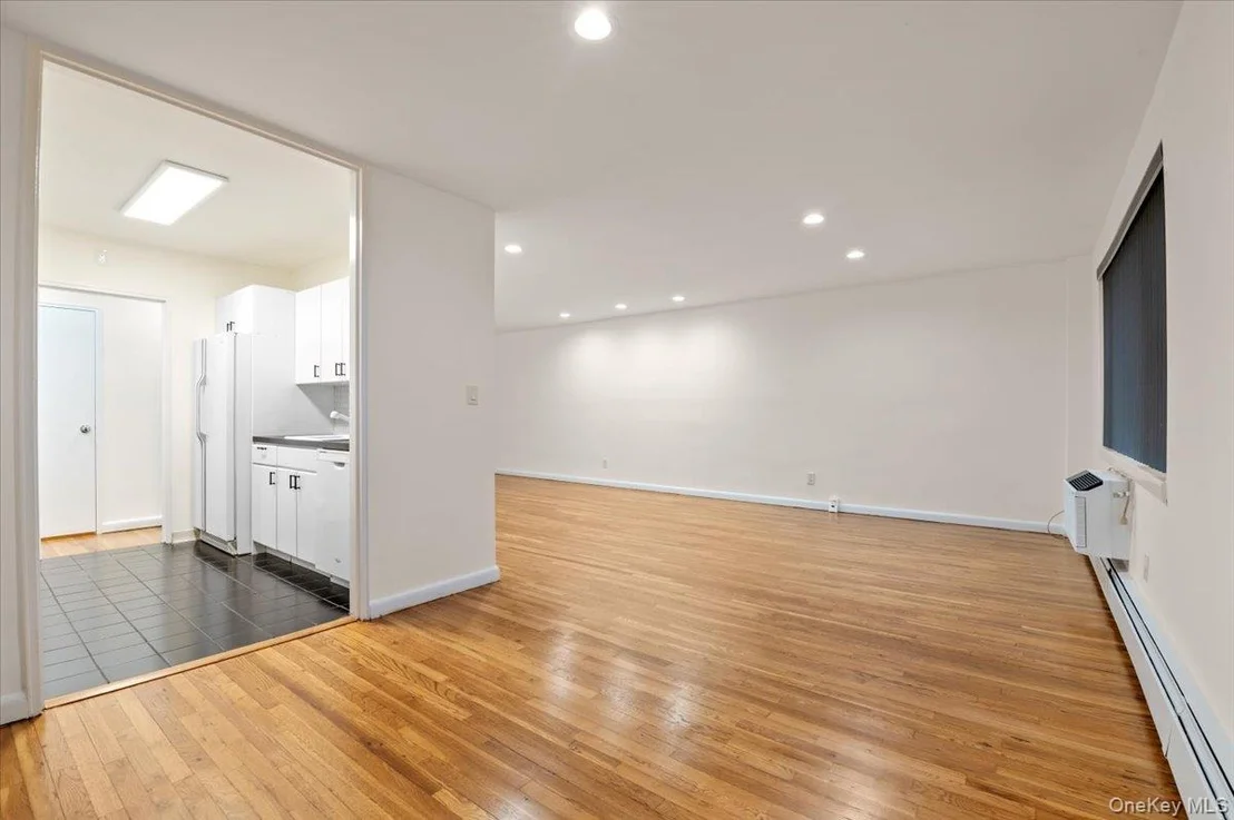 Photo of Unit 2D at 25 Chapel Place