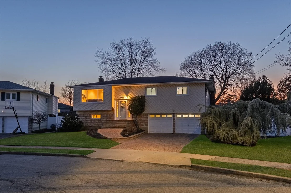 Photo of 1425 Cecily Drive
