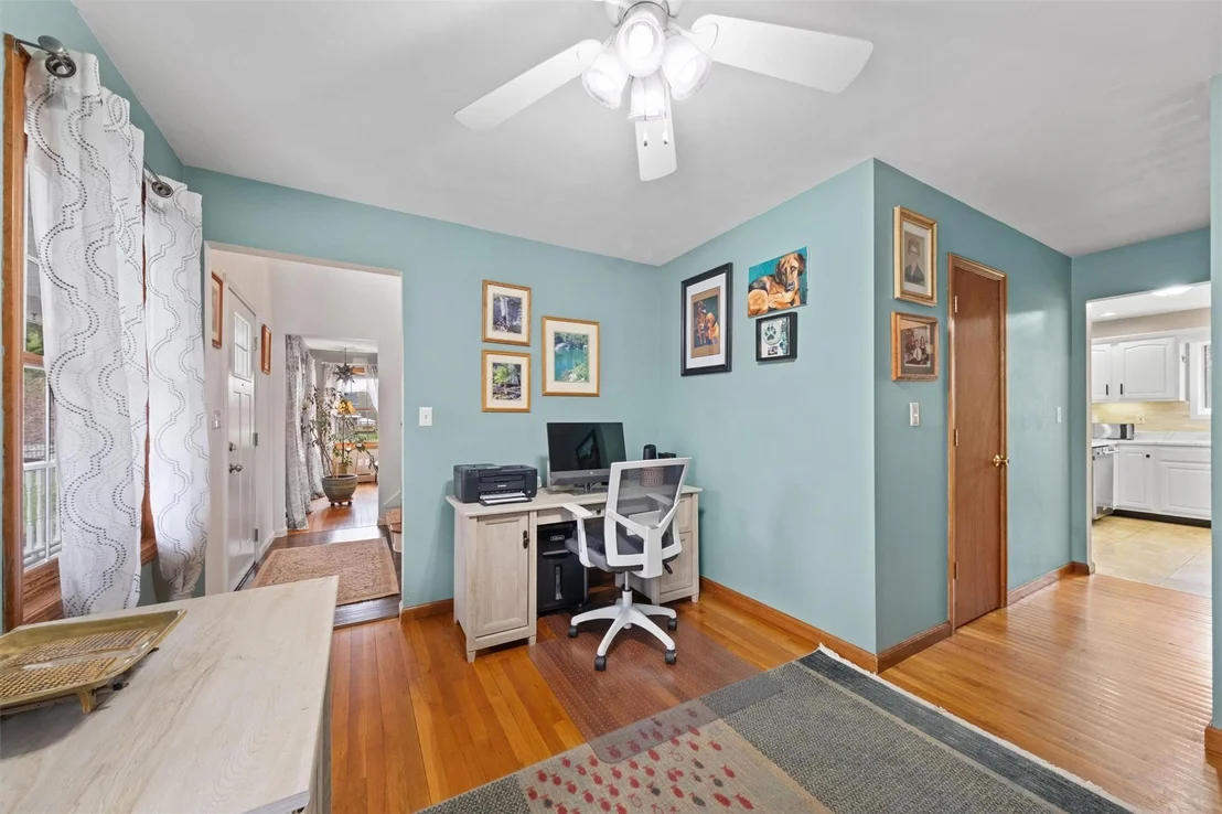 Photo of 69 Mallory Lane
