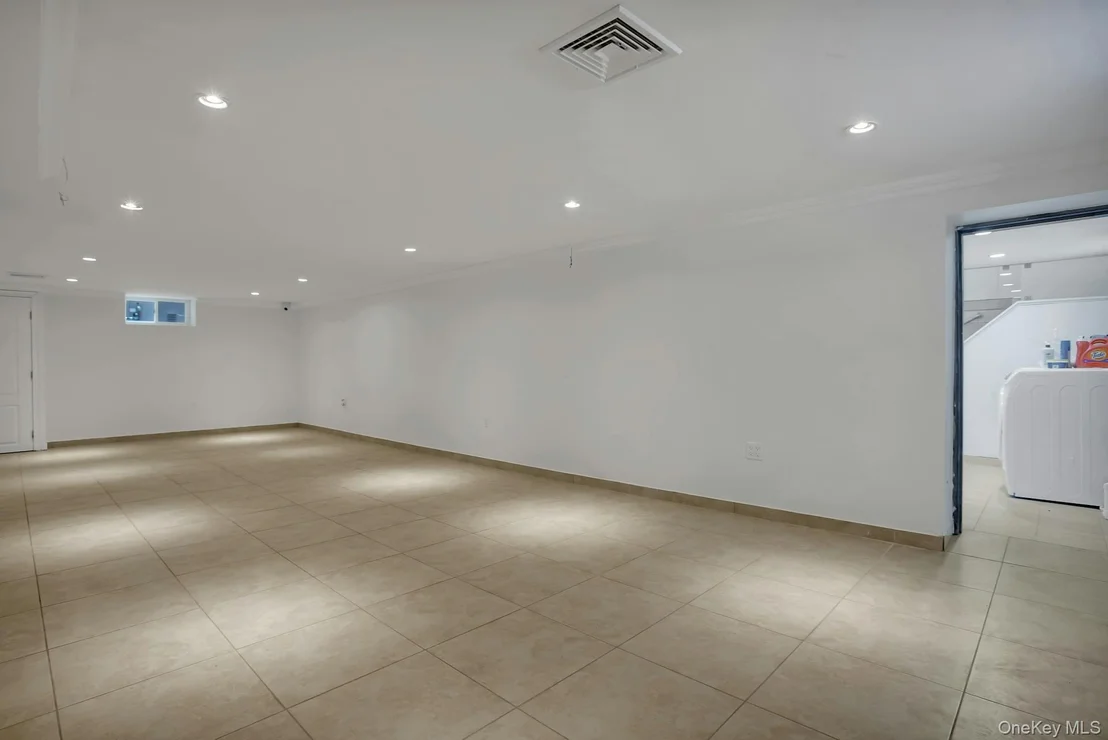Photo of 5 Boulevard