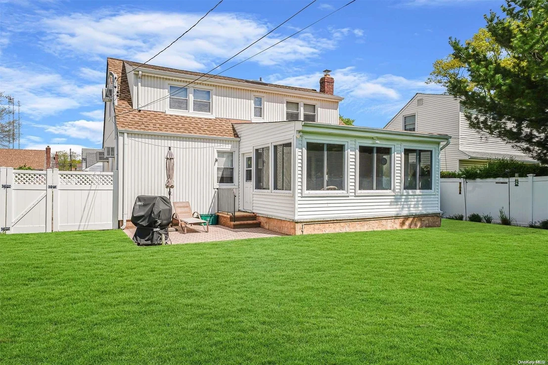 Photo of 2868 Michael Road