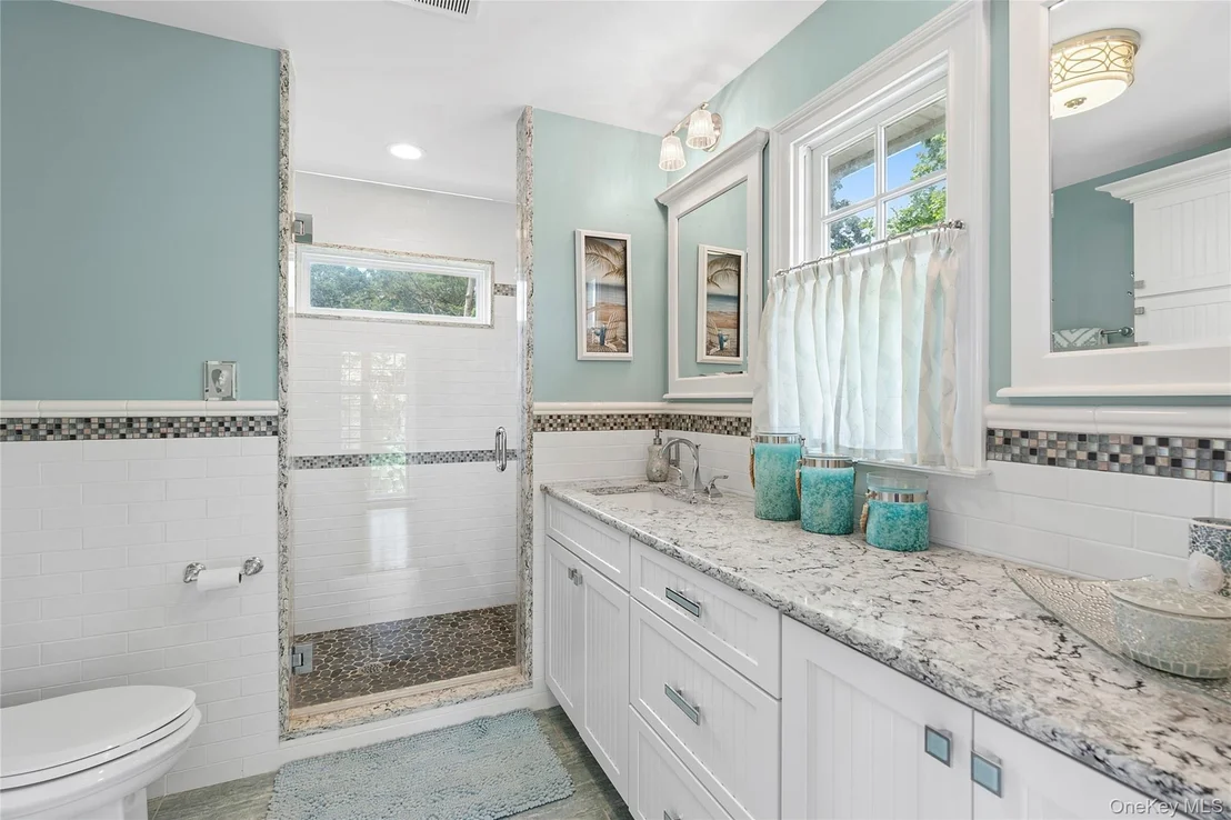 Photo of 5218 Peconic Bay Boulevard