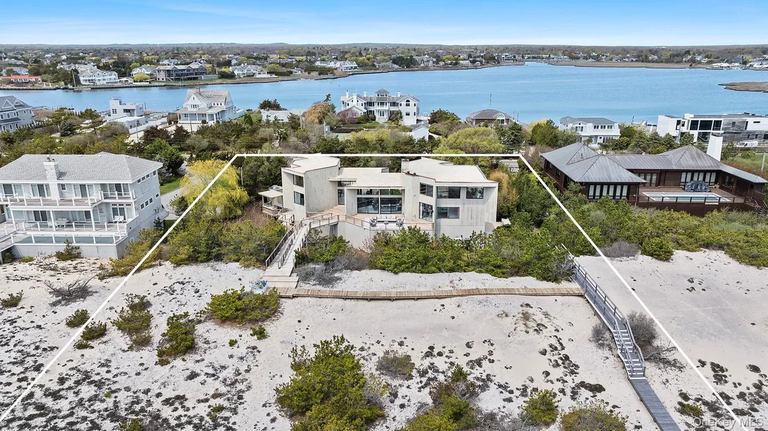 Photo of 199 Dune Road