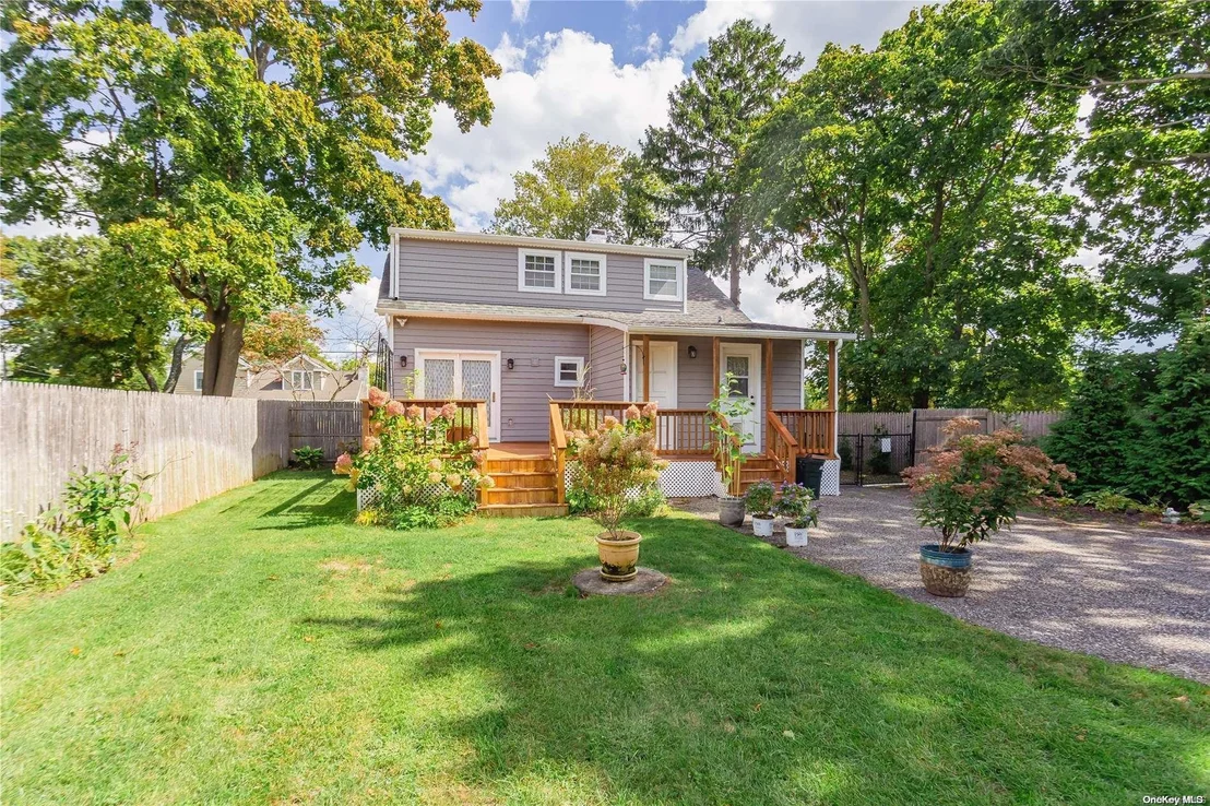 Photo of 164 Wilson Boulevard