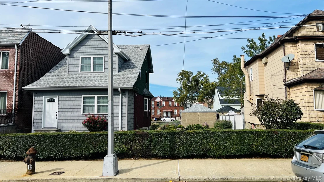 Photo of 5949 58th Road