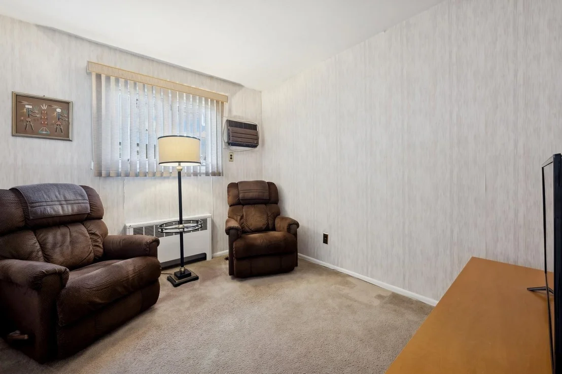 Photo of 314 Plainview Road