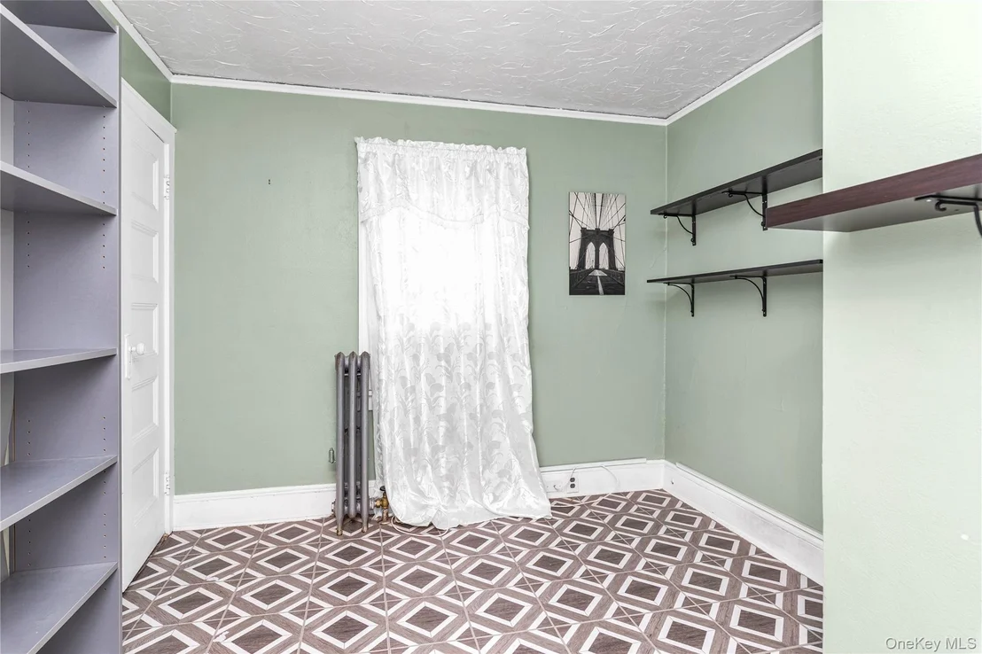 Photo of 69 Forest Avenue