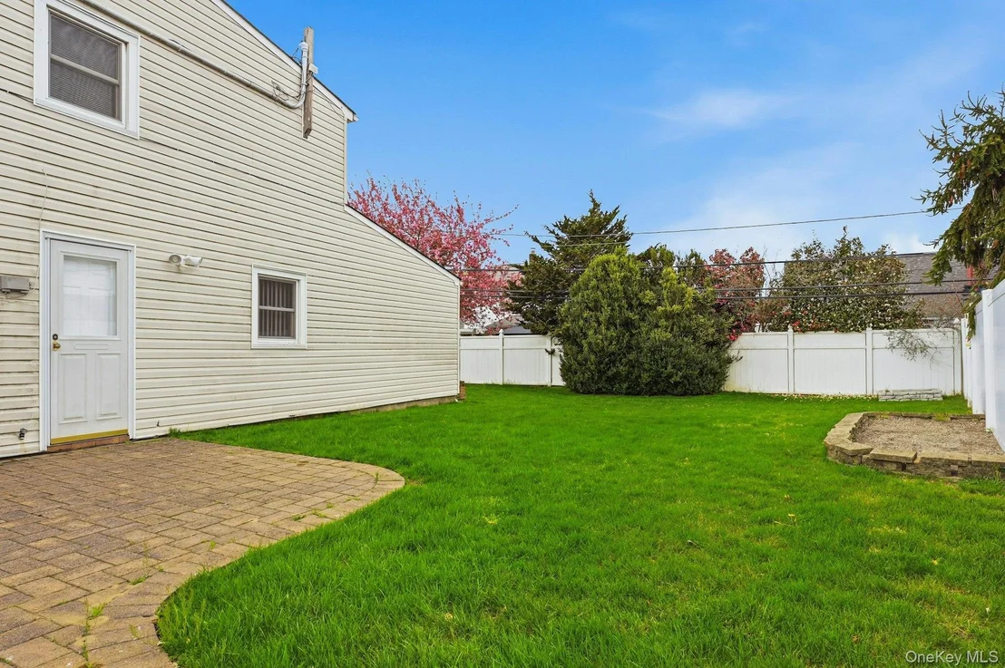 Photo of 124 Saddle Lane