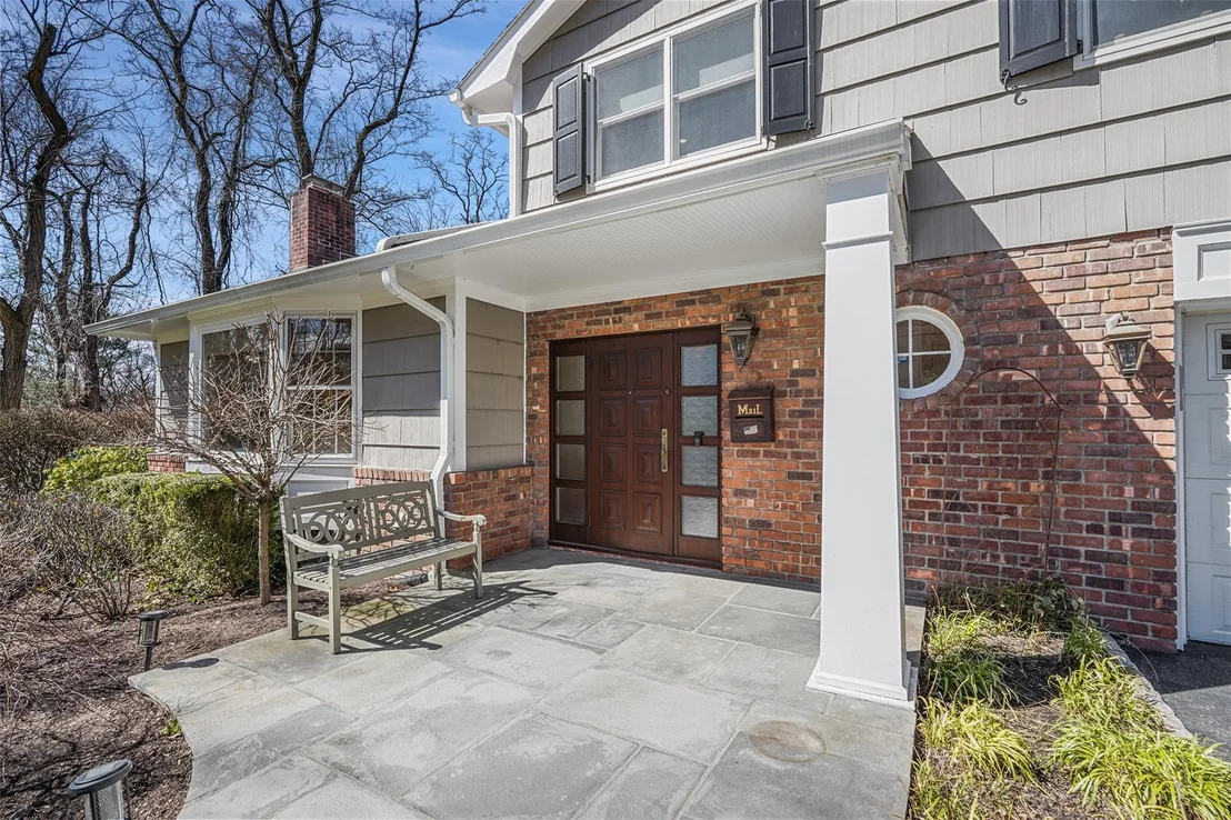 Photo of 33 Meadowlark Road