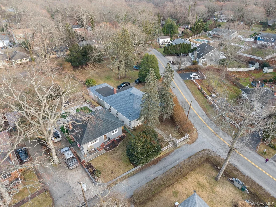 Photo of 200 N Side Road