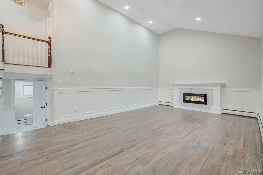 Photo of 12 Crabapple Lane
