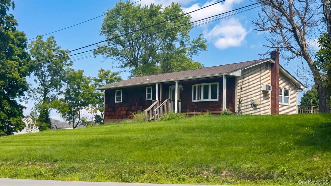Photo of 53 W Ridge Road