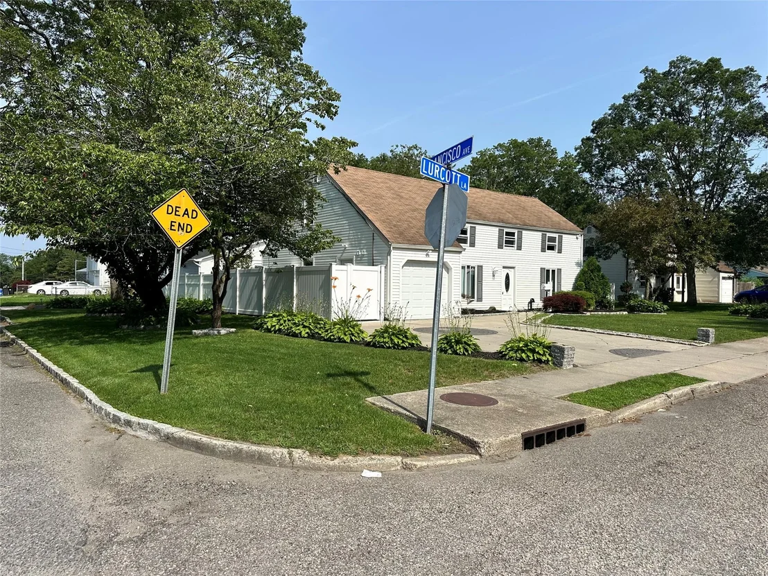 Photo of 7 Lurcott Lane