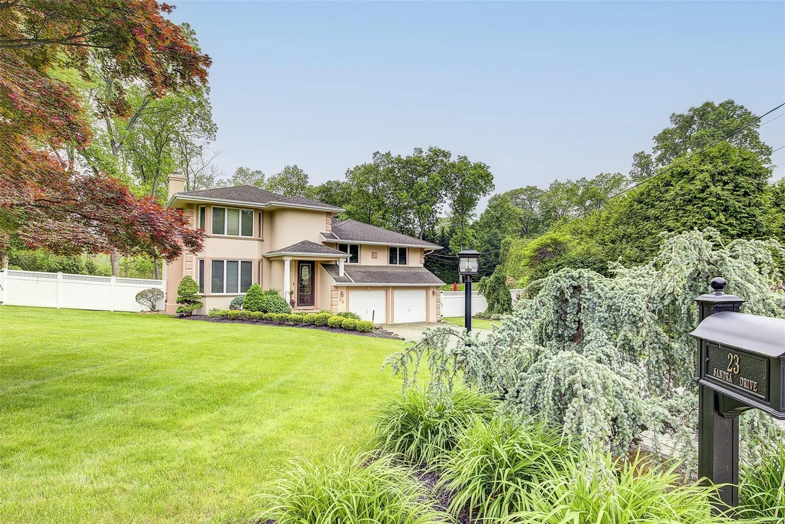 Photo of 23 Sandra Drive