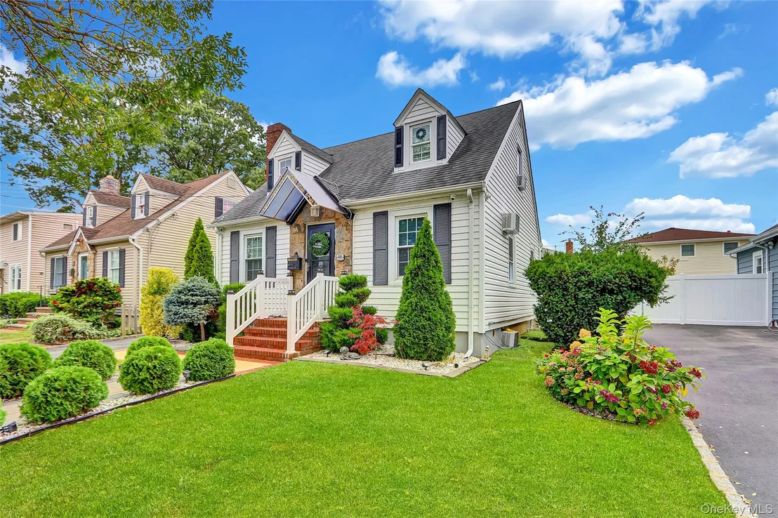 Photo of 48 Saint Marks Avenue