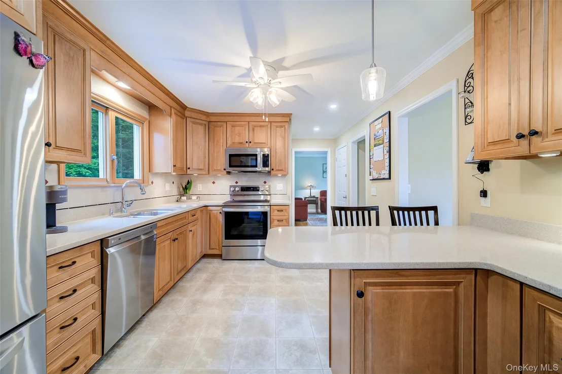Photo of 1 Tanglewood Lane