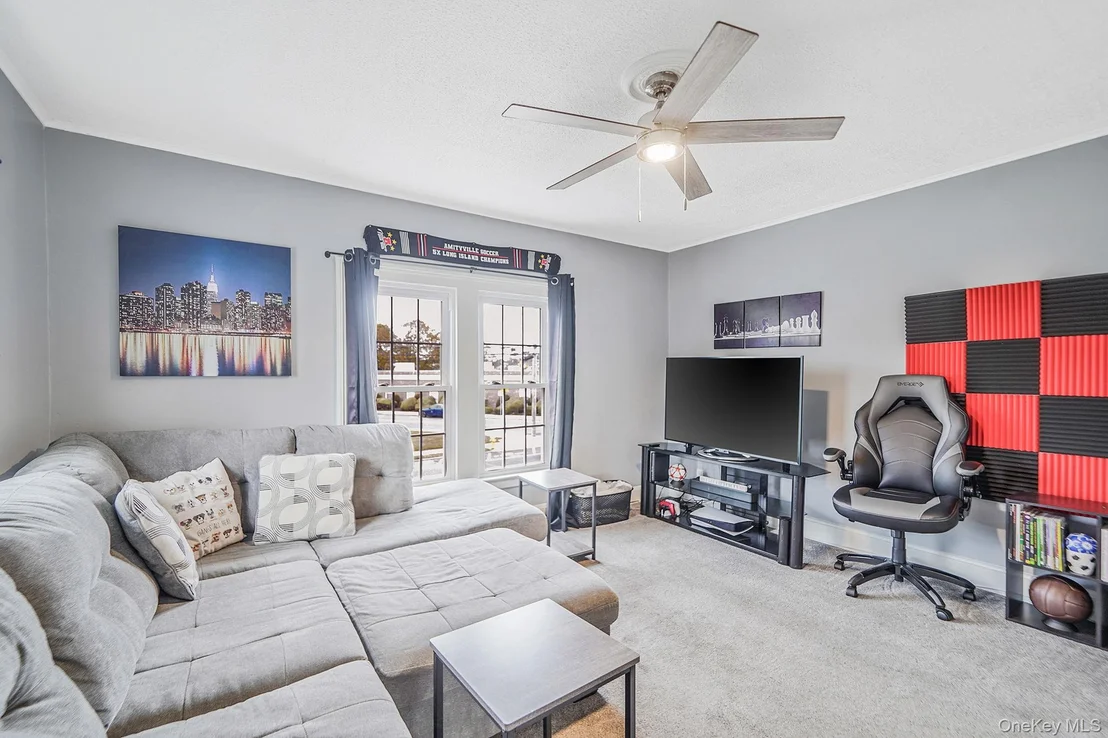 Photo of 45 Maple Avenue