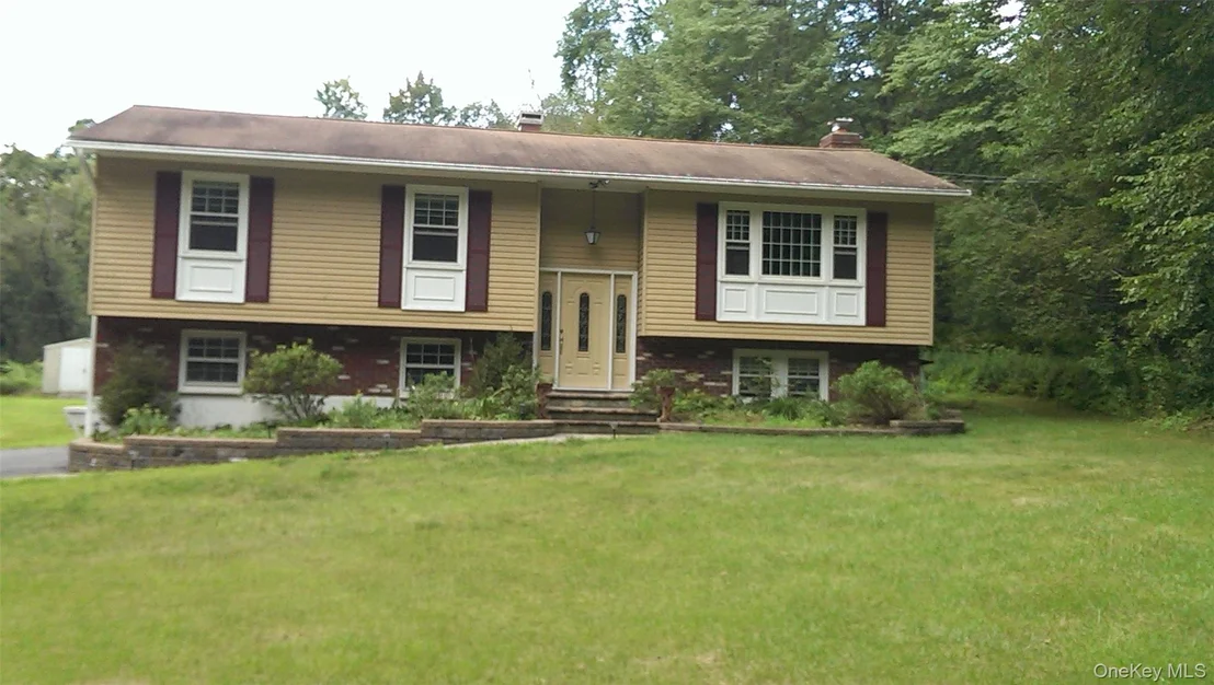 Photo of 222 Highview Road