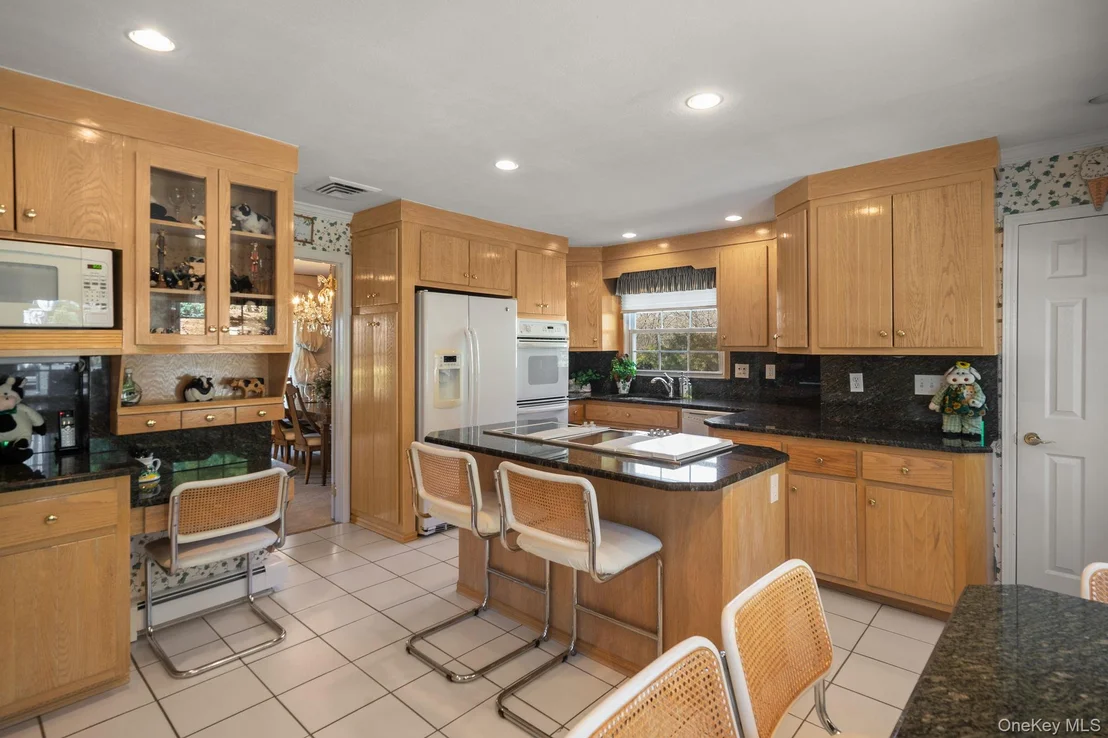 Photo of 32 Fairway Place