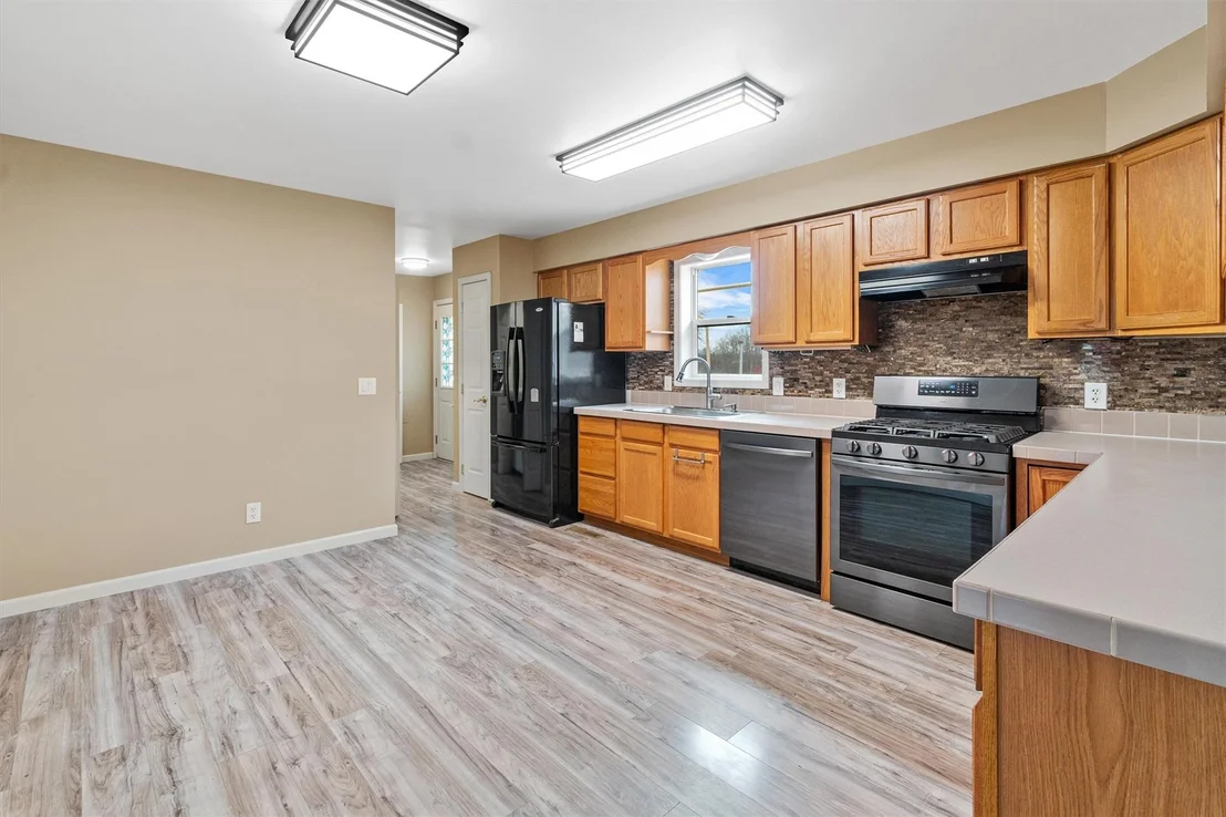 Photo of 371 Fosler Road
