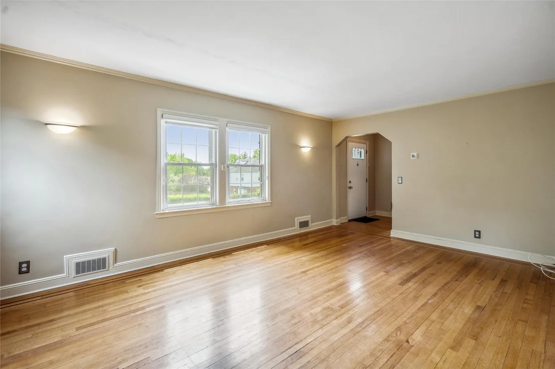 Photo of 2 Salem Way