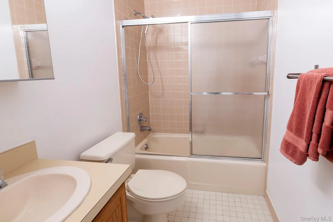 Photo of 54 Bennett Common