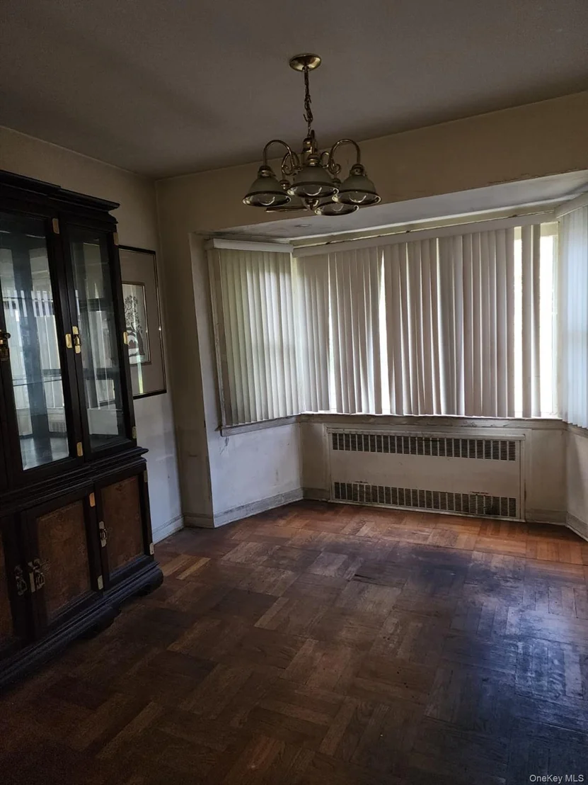 Photo of 156 Brookside Ave.