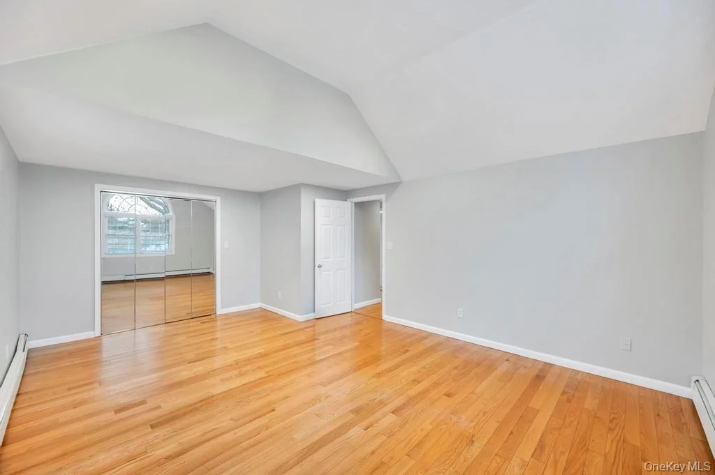 Photo of 2585 Oceanside Road
