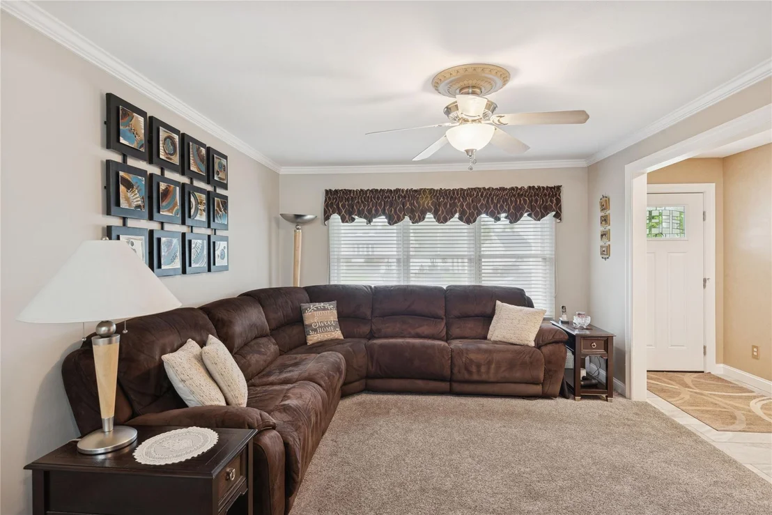 Photo of 11 Greenfield Lane