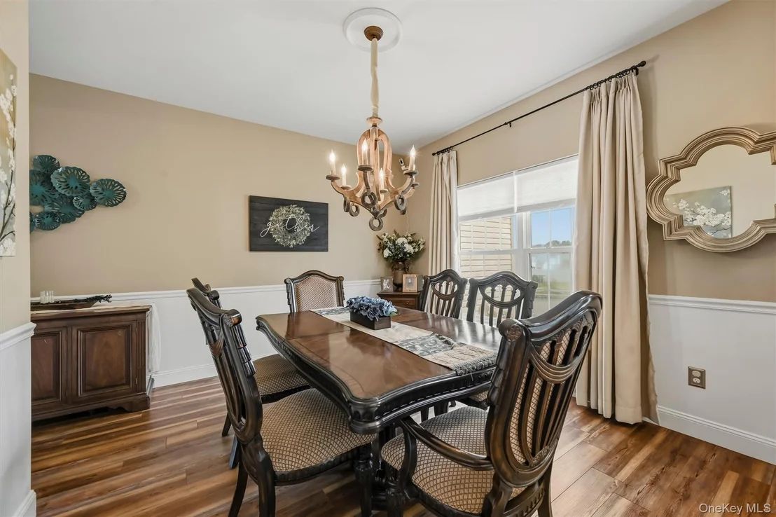 Photo of 2726 Colonial Drive