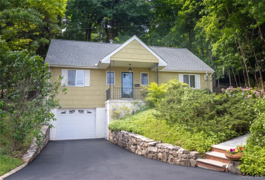 Photo of 64 Bradley Street