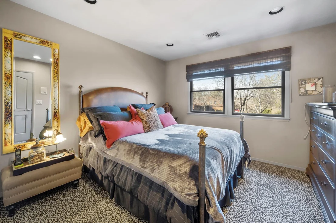 Photo of 39 Hunt Drive