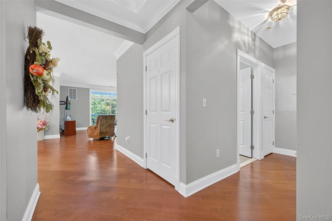 Photo of 423 Regency Drive