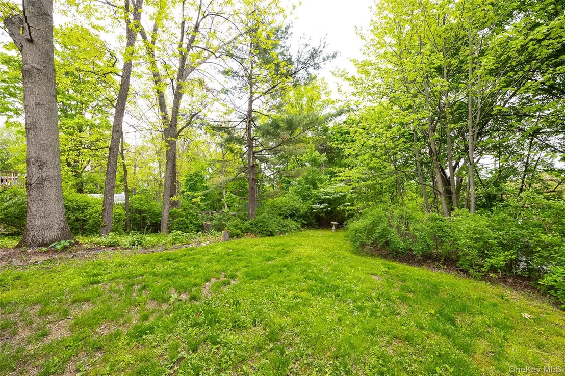 Photo of 24 Johns Boulevard