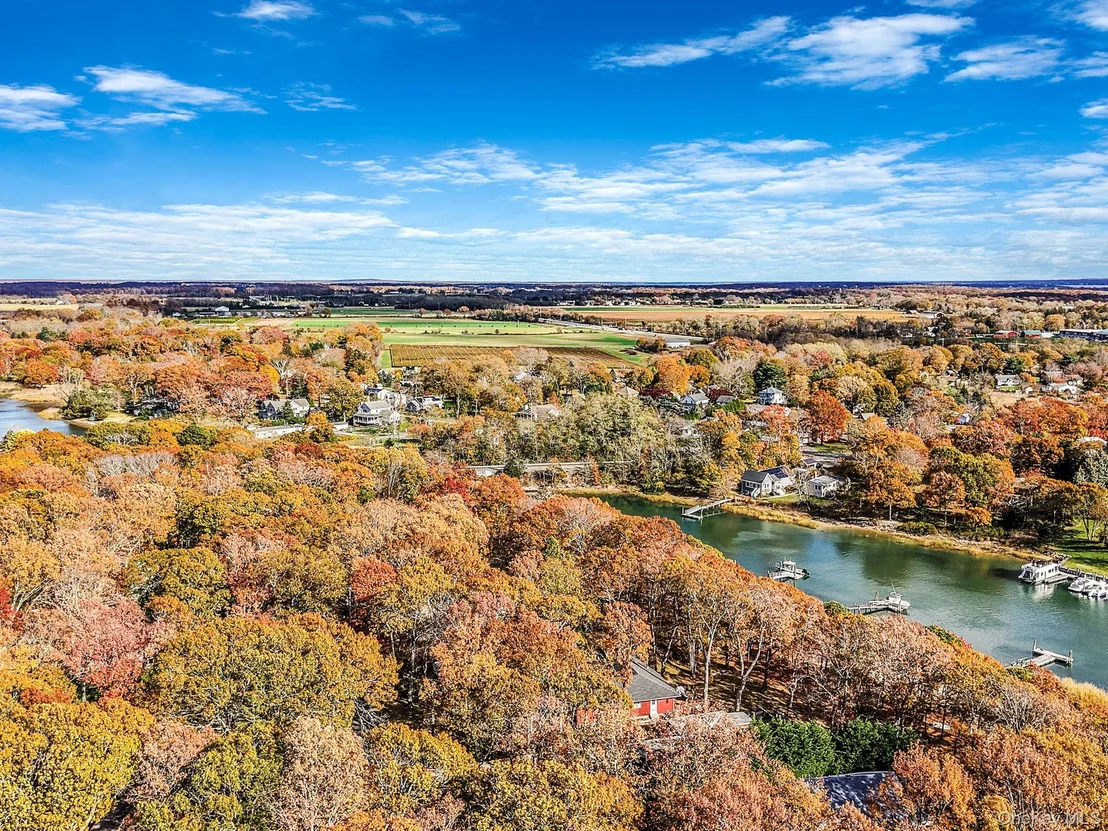 Photo of 780 Westview Drive