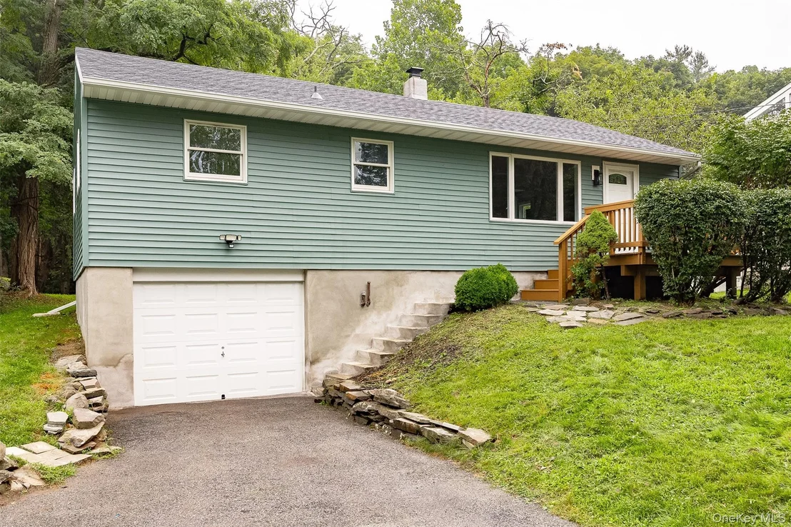 Photo of 18 Van Wert Place