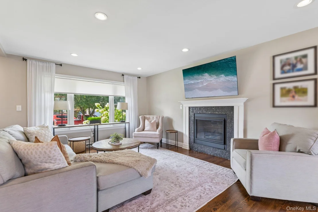 Photo of 790 Garden Drive