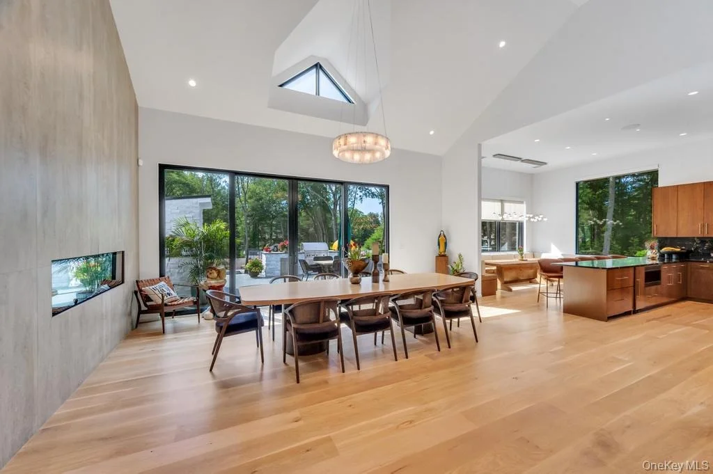 Photo of 2 Chelmsford Drive