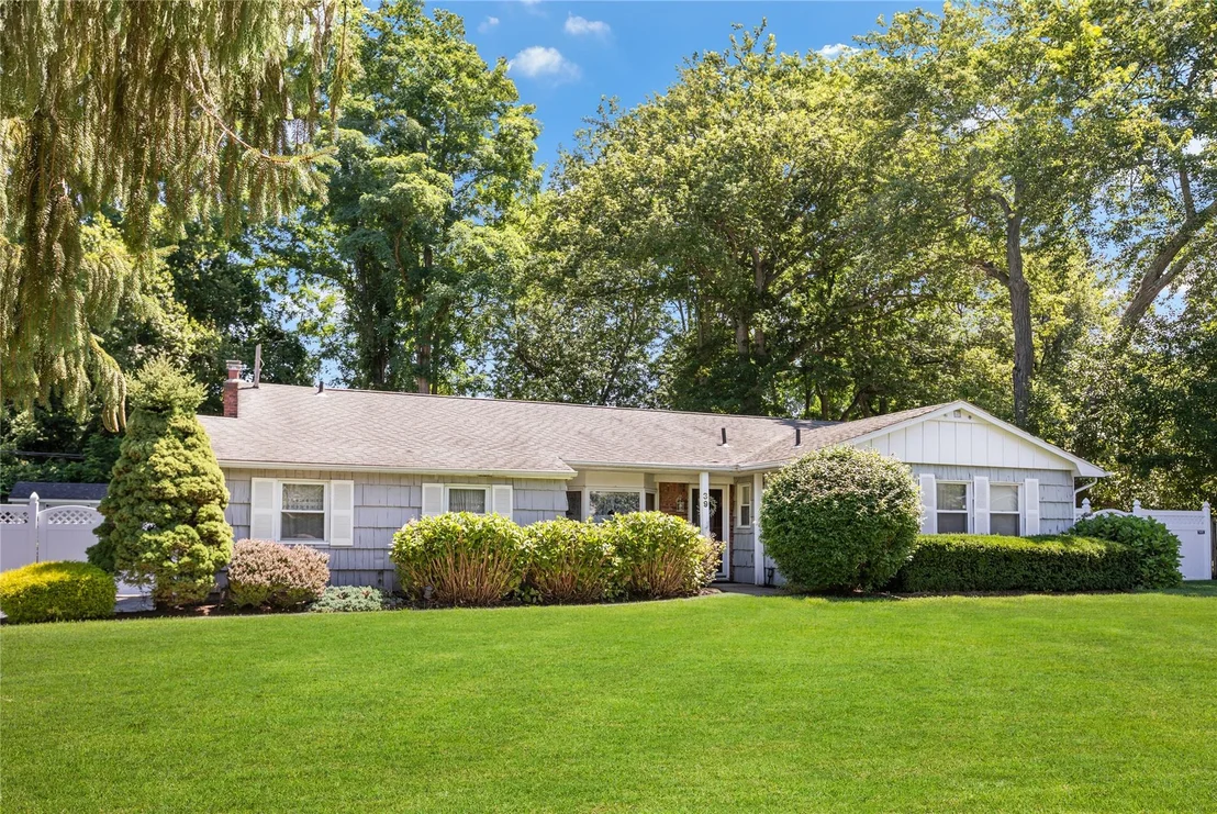 Photo of 39 Winfield Davis Drive