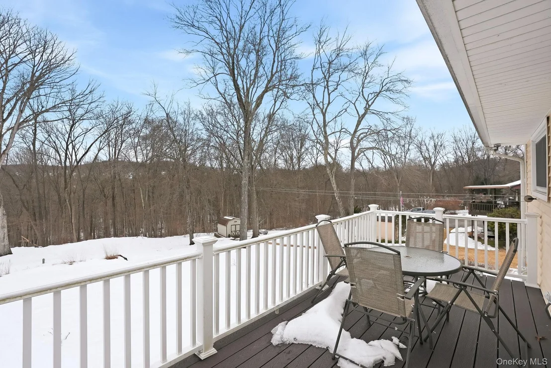 Photo of 12 Lakeview Road
