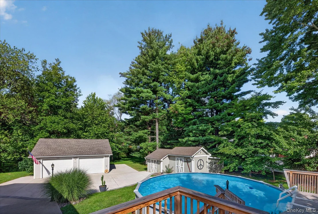 Photo of 2 Linden Drive