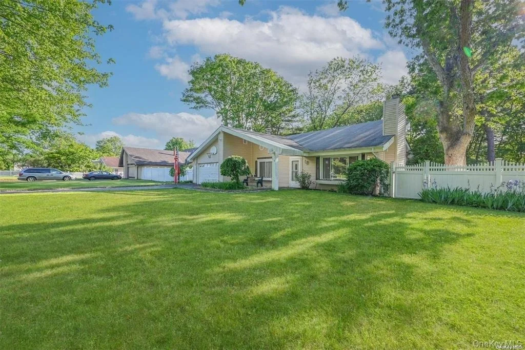 Photo of 38 Glenmere Lane