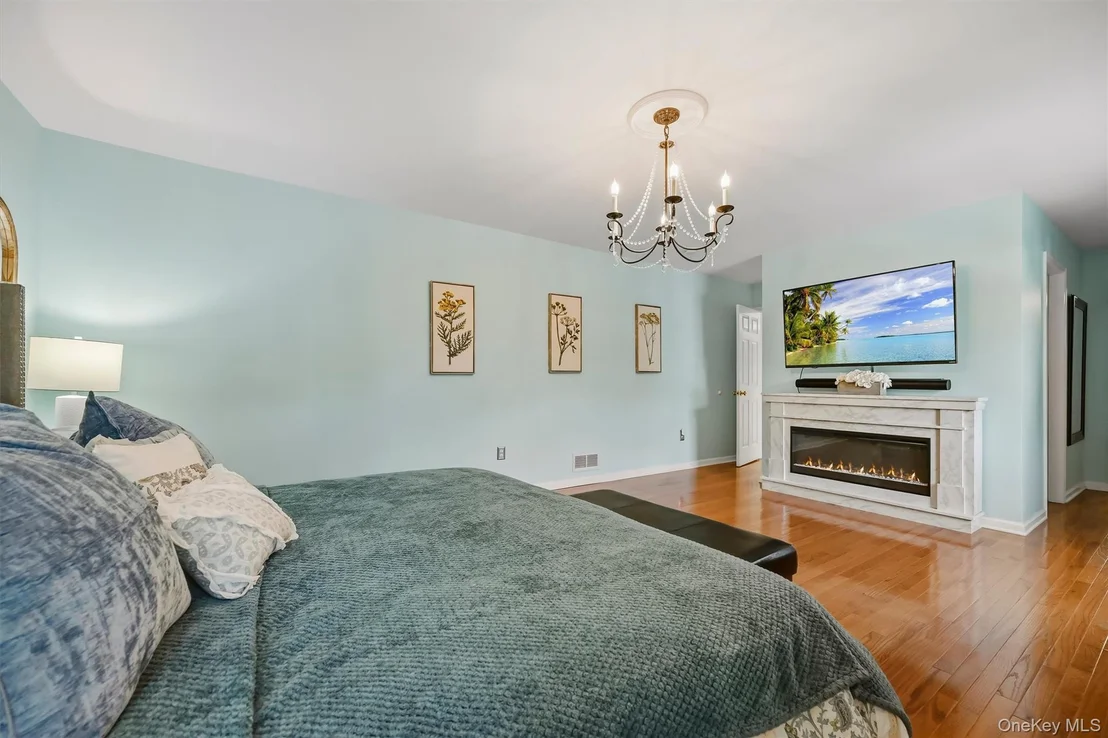 Photo of 2726 Colonial Drive